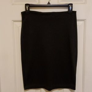 Phanuel Black Slim Pencil Skirt